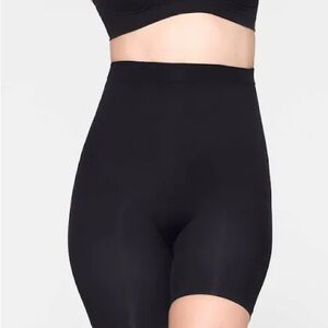 SKIMS Women's Black body bike Shorts